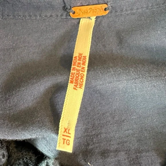 Free People Blue Lace “Best of me” Blouse XL - Picture 10 of 11